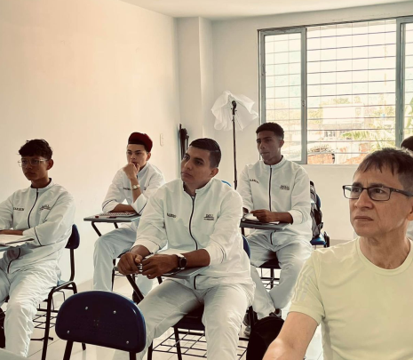 curso basico de barberia ibague ✂️ Nivel 1 – Barbería Básica (Desde Cero)